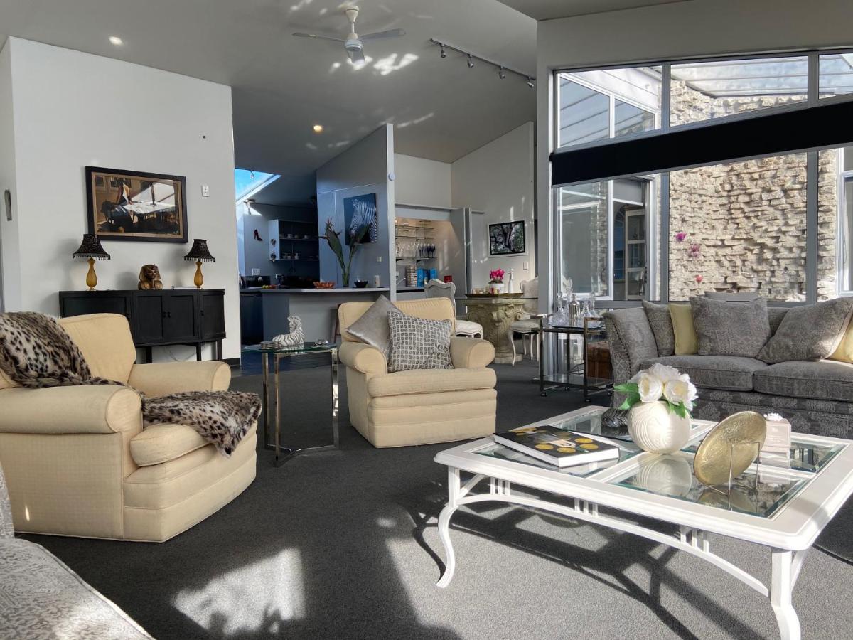 Maison Blue - Chic Inner City Townhouse Napier Kültér fotó