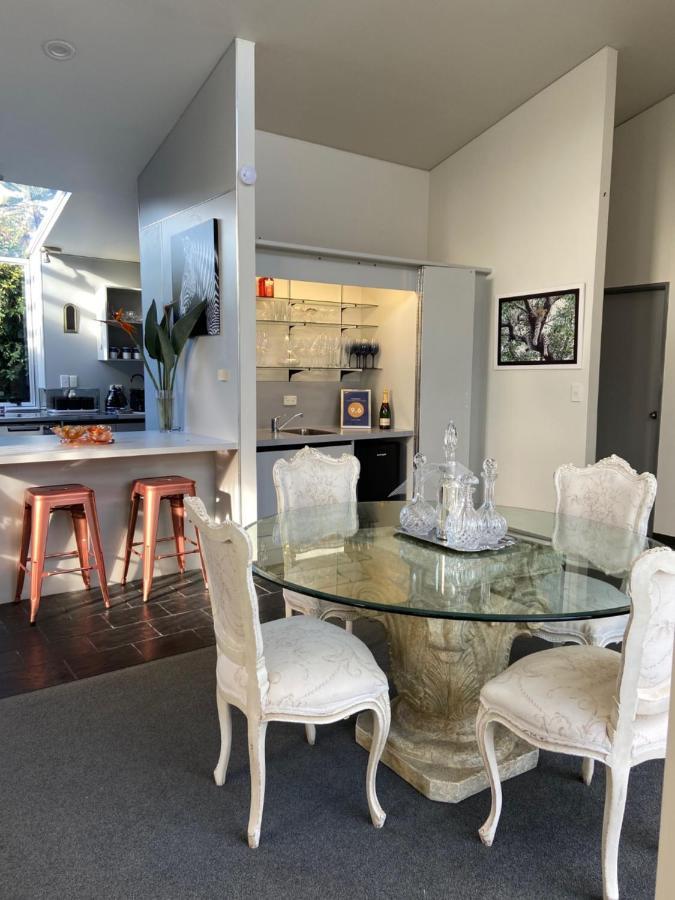 Maison Blue - Chic Inner City Townhouse Napier Kültér fotó