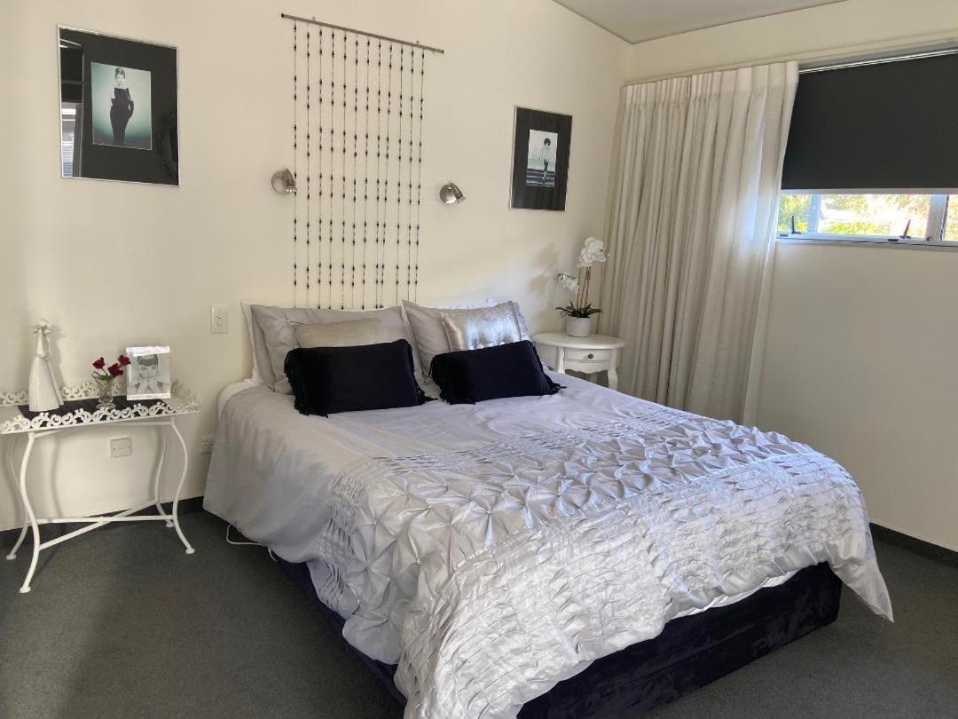 Maison Blue - Chic Inner City Townhouse Napier Kültér fotó